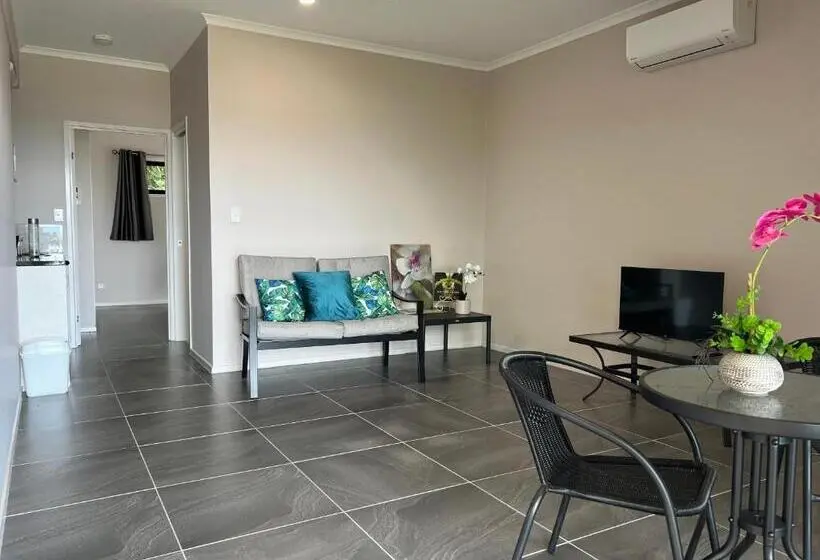 اتاق استاندارد با چشم‌انداز دریا, The Orchid Suite   Apartment In Cooktown