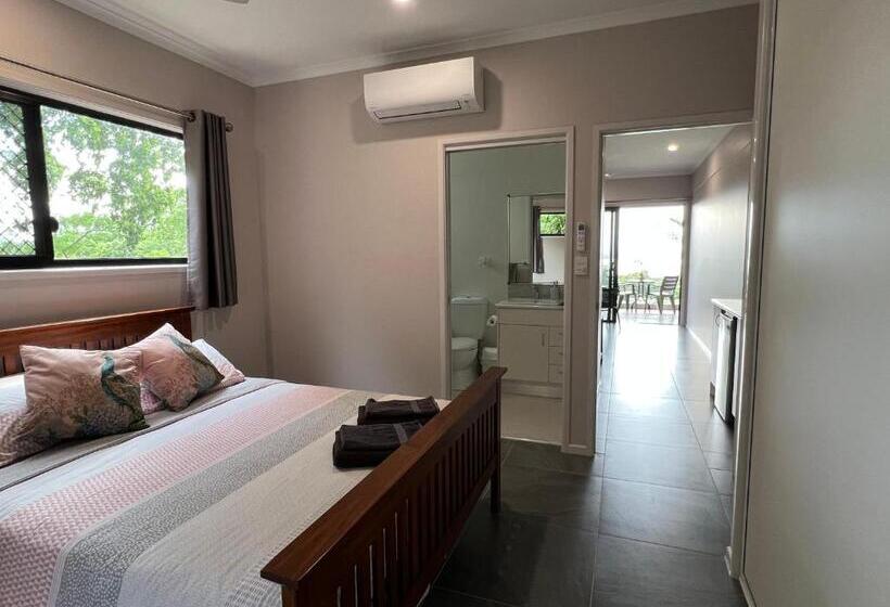 اتاق استاندارد با چشم‌انداز دریا, The Orchid Suite   Apartment In Cooktown