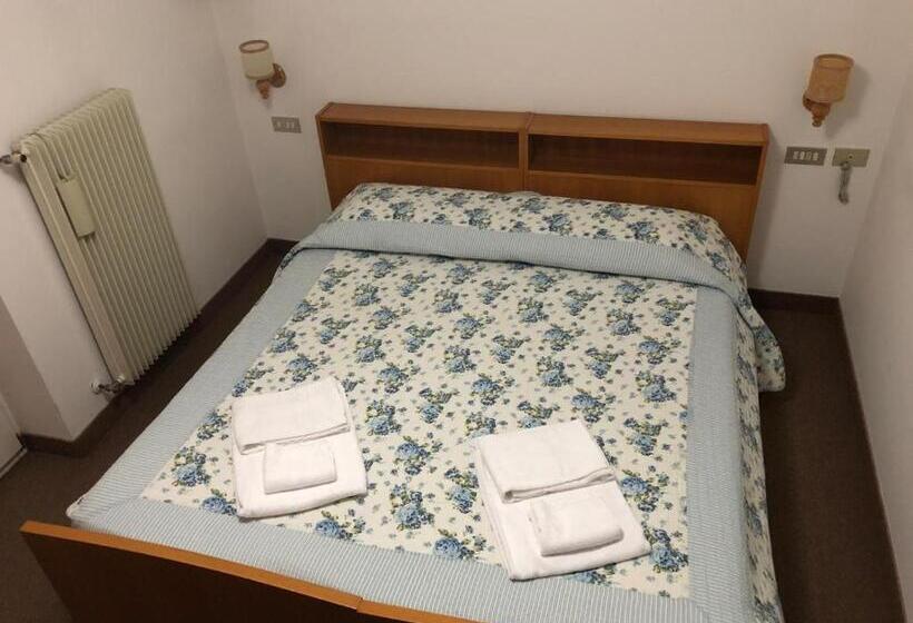 Номер Стандарт, Dolomites Hotel La Meridiana