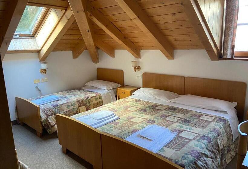 Номер Стандарт Трехместный, Dolomites Hotel La Meridiana