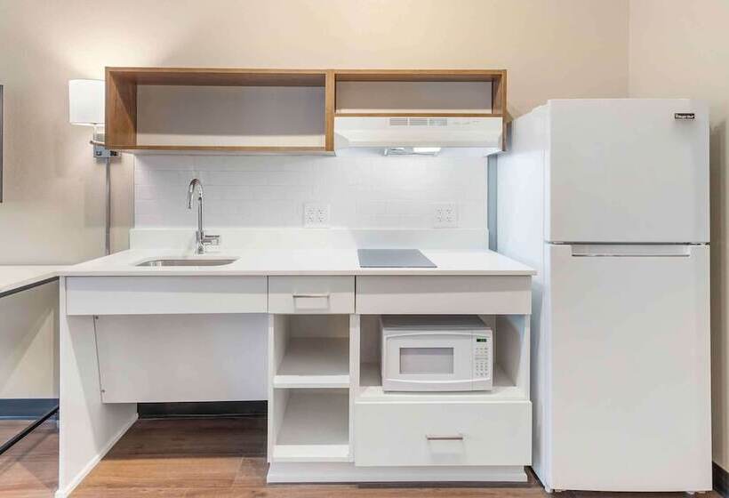 スタンダードスタジオ, Extended Stay America Suites  Atlanta  Mcdonough