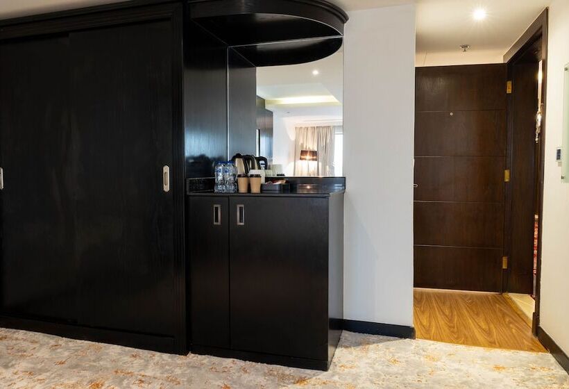 اتاق لوکس, Mira Business