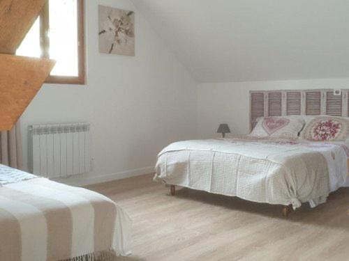 家庭间, La Picardière