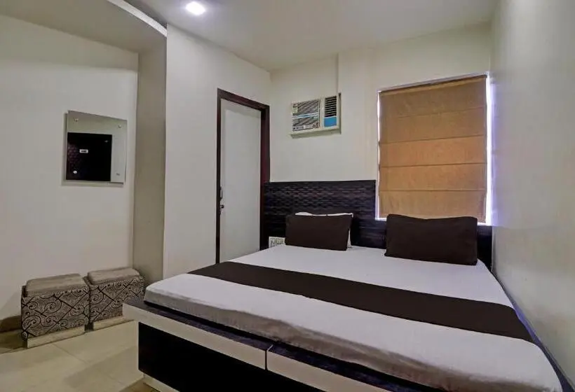 اتاق کلاسیک سه تخته, Collection O The Legend Hotel, Hisar