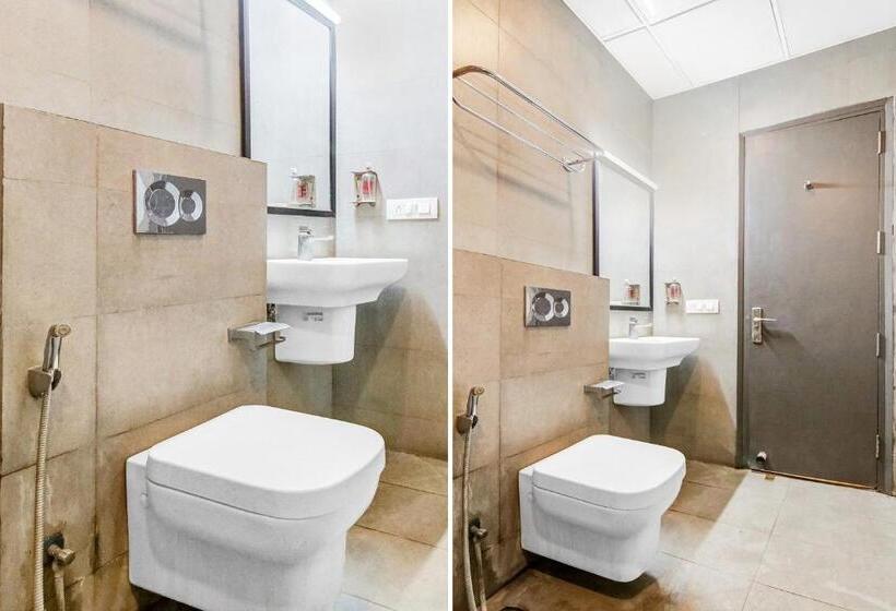 トリプルクラシックルーム, Flagship  Rudra Grand Near Chhatarpur Metro Station