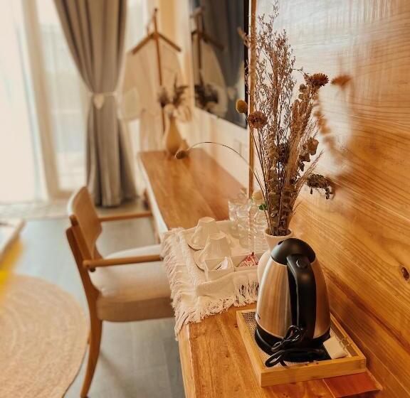 اتاق استاندارد با چشمانداز استخر, Molly Resort Bohol