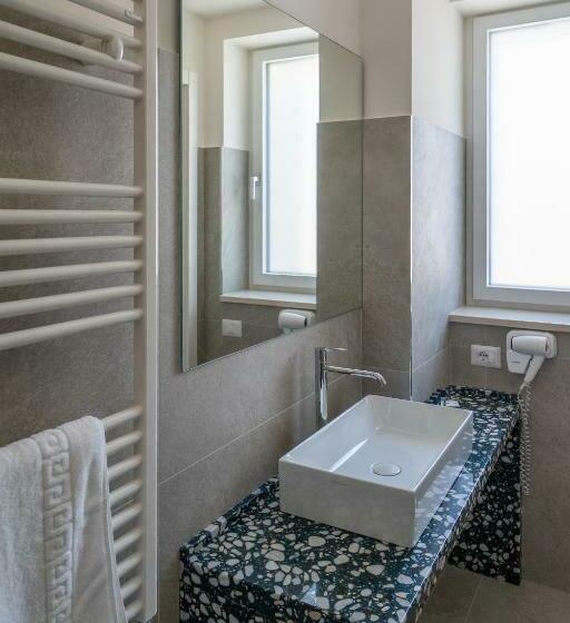 标准间带阳台, Profumi Di Primavera Luxury Rooms & Suite