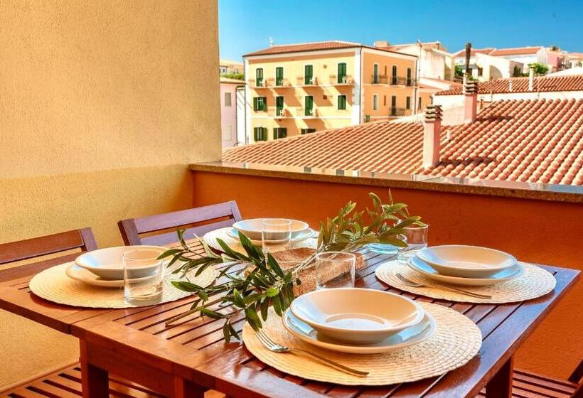 Escritório Estándar, Apartments With Swimming Pool In Santa Teresa Di Gallura