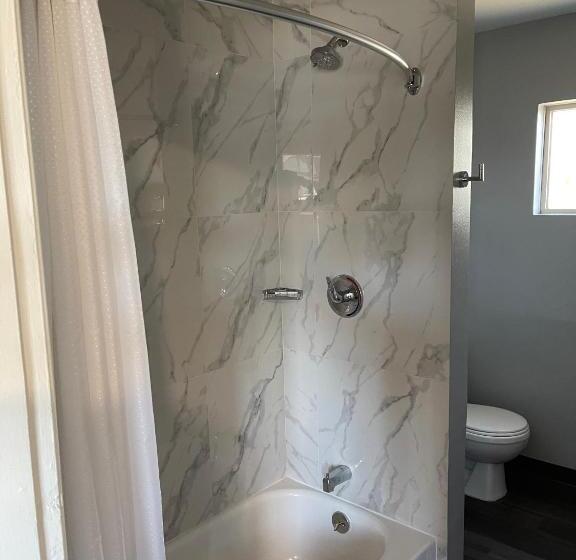 غرفة قياسية, Holiday Motel