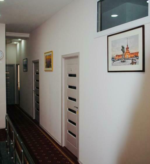 غرفة قياسية, Erebuni Plaza