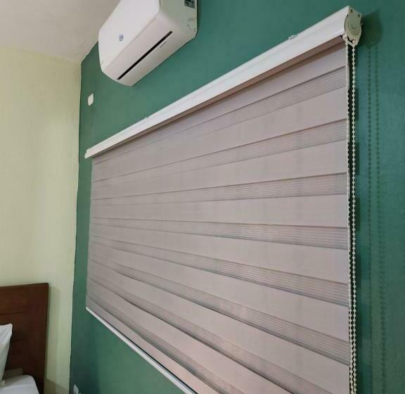 اتاق لوکس, La Casona Mc