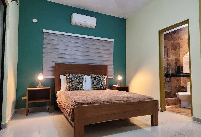 اتاق لوکس, La Casona Mc