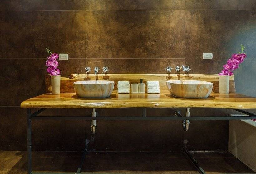 اتاق استاندارد, La Casona Mc