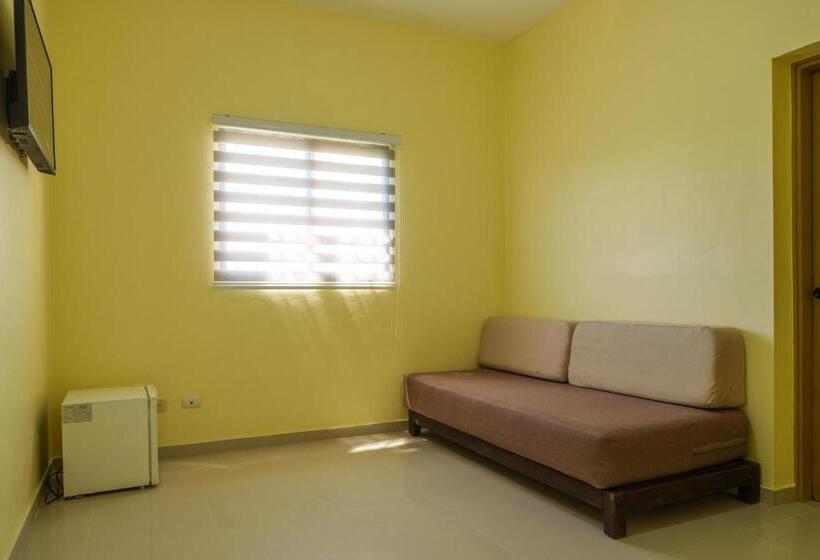 اتاق لوکس خانوادگی, La Casona Mc