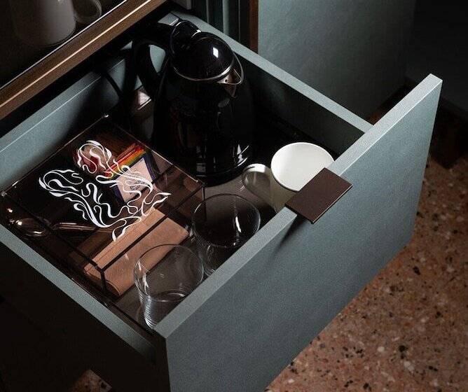 اتاق سوپریور, Eight Venezia