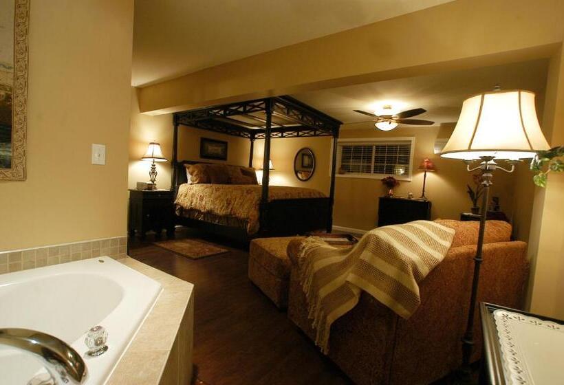 스위트 킹사이즈 침대, 1825 Inn Bed And Breakfast