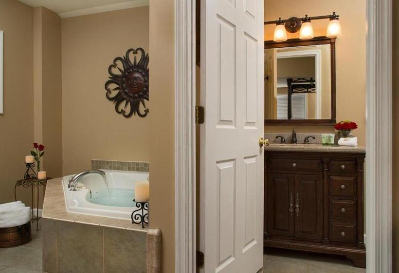 스위트 킹사이즈 침대, 1825 Inn Bed And Breakfast