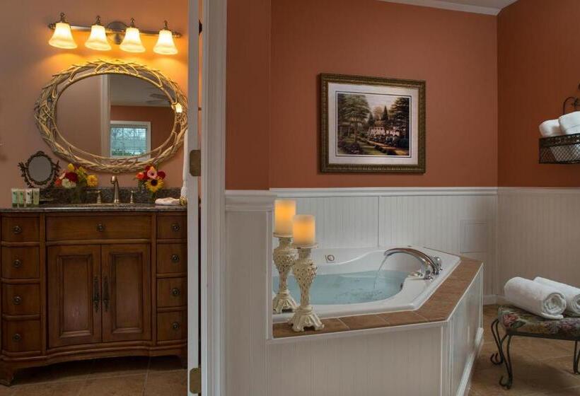 스위트 킹사이즈 침대, 1825 Inn Bed And Breakfast