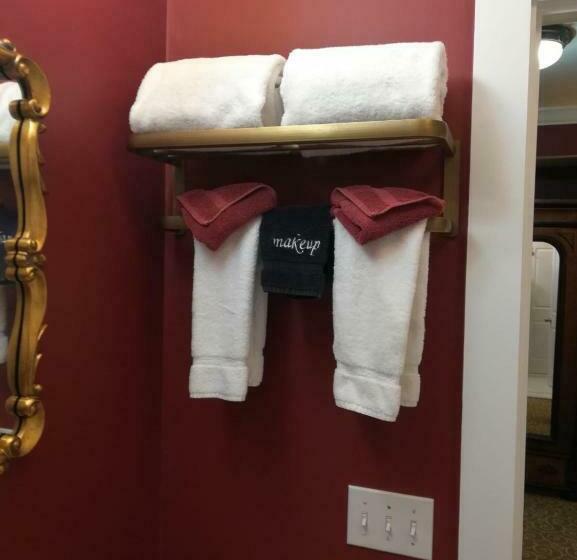 Номер Deluxe, Almondy Inn Bed & Breakfast