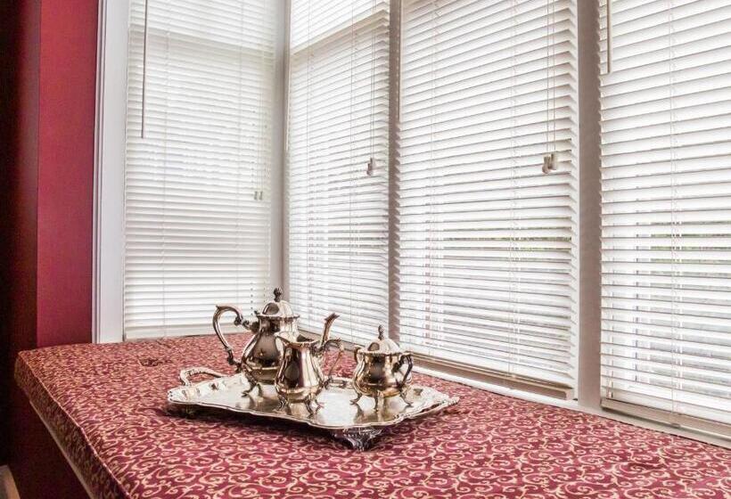 Номер Deluxe, Almondy Inn Bed & Breakfast