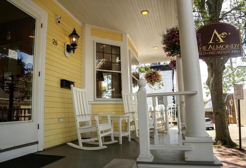 Люкс 2 Спальни, Almondy Inn Bed & Breakfast