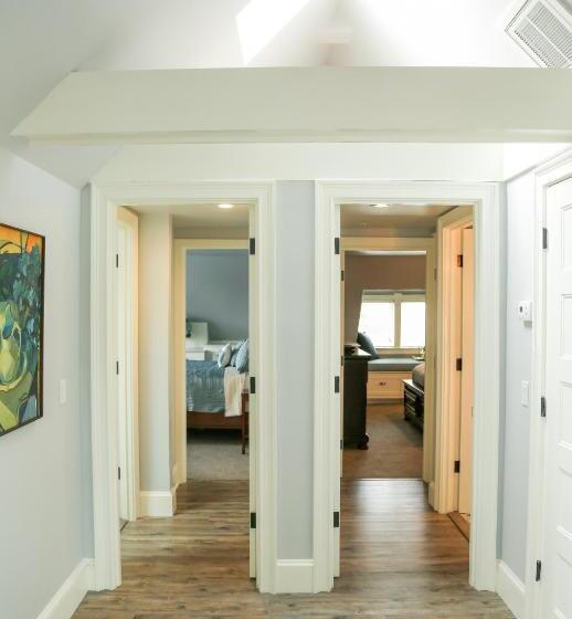 Люкс 2 Спальни, Almondy Inn Bed & Breakfast