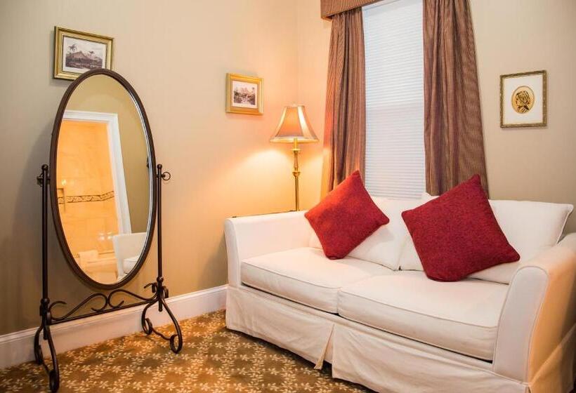 Номер Deluxe, Almondy Inn Bed & Breakfast