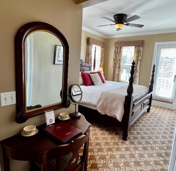 Номер Deluxe, Almondy Inn Bed & Breakfast