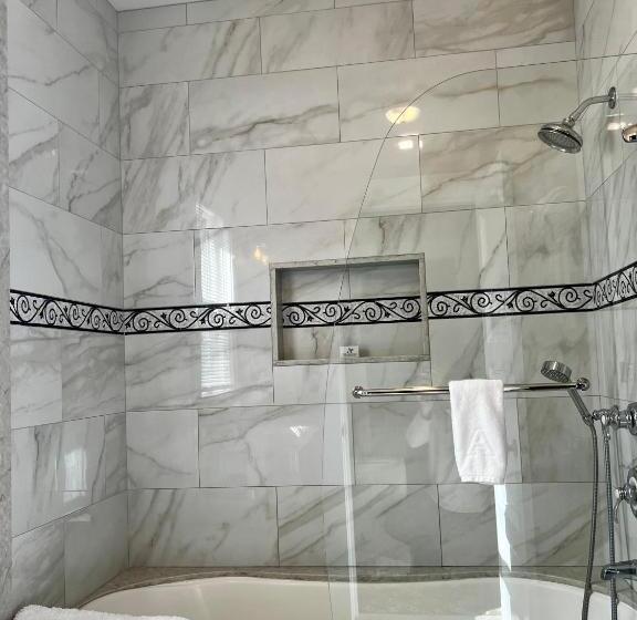 Номер Deluxe, Almondy Inn Bed & Breakfast