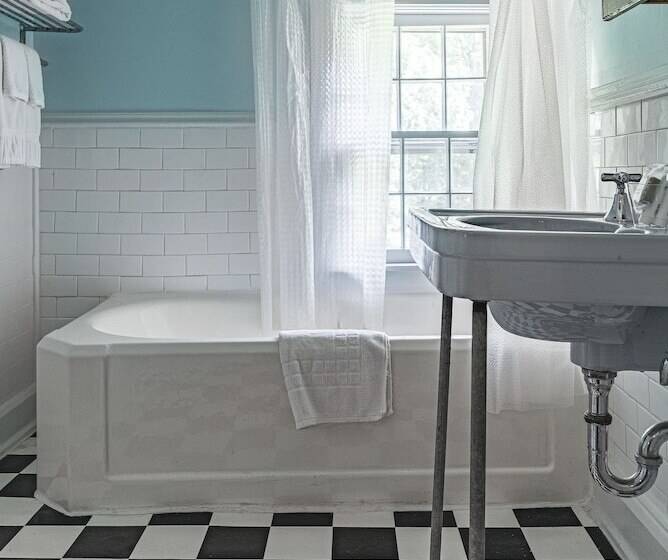 غرفة قياسية, Black Mountain Inn