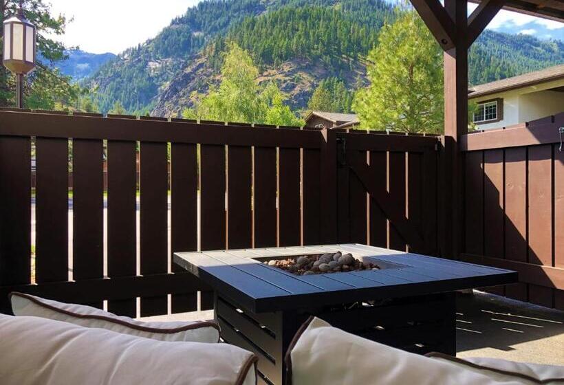 Номер Superior Кровать Кинг, Blue Elk Inn