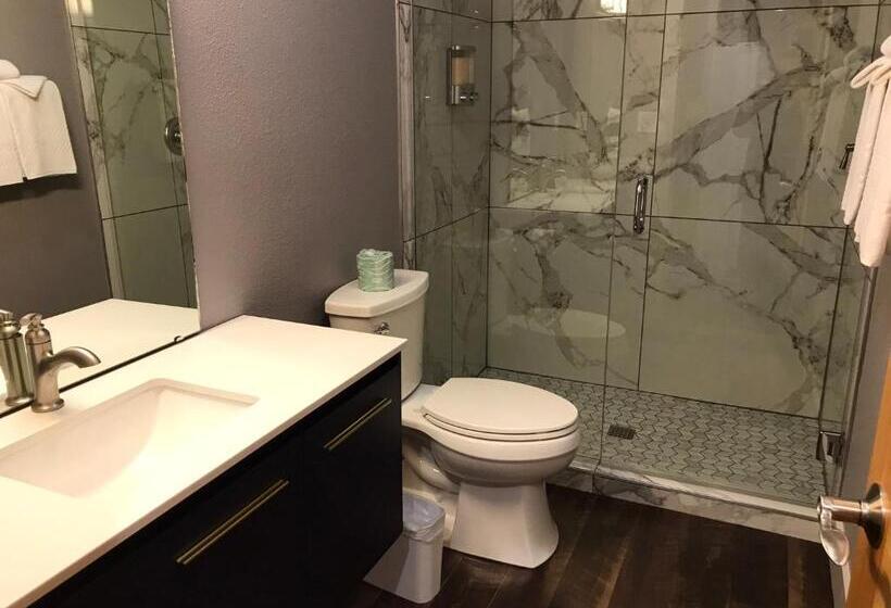 3ベッドルームスイート, Blue Elk Inn