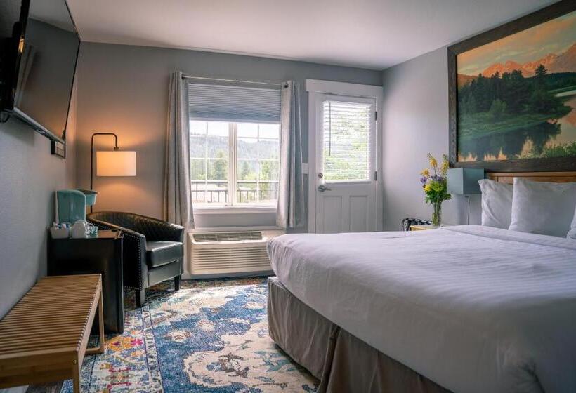 キングサイズベッドのスーペリアルーム, Blue Elk Inn