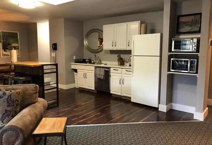 3ベッドルームスイート, Blue Elk Inn