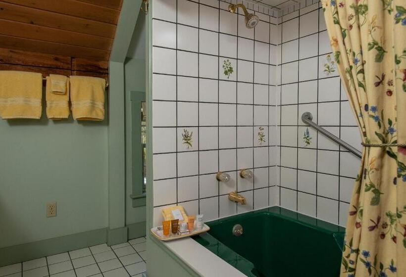 テラス付スイート, Camden Maine Stay Inn