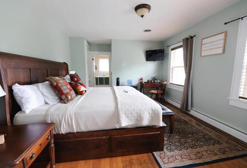 غرفة قياسية سرير كينج, Blacksburg Bed & Breakfast