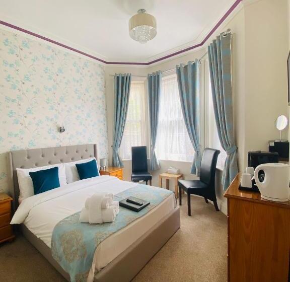 חדר סטנדרט, Coastal Waters