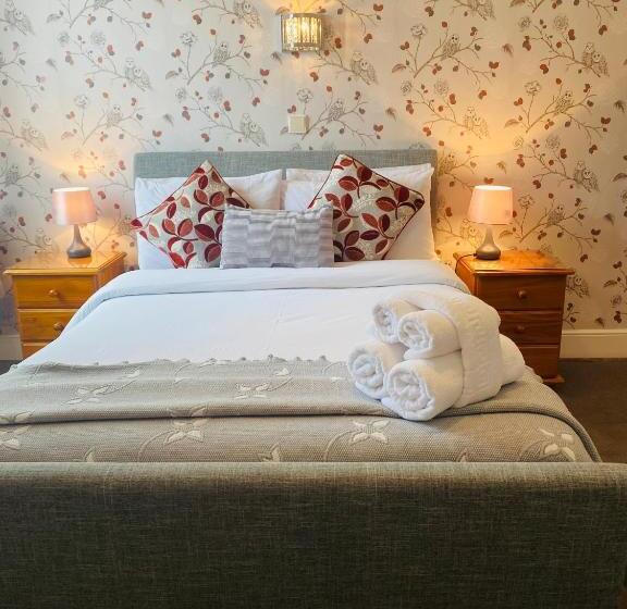 חדר סופריור, Coastal Waters