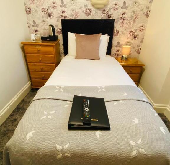 חדר סטנדרט יחיד, Coastal Waters