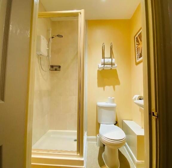 חדר סטנדרט יחיד, Coastal Waters