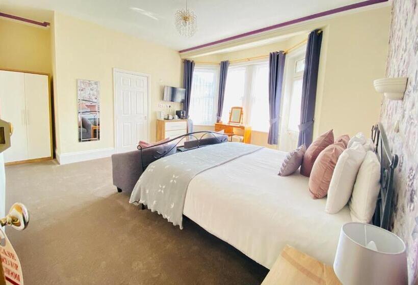 חדר סטנדרט, Coastal Waters