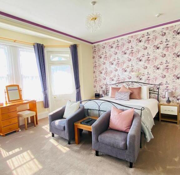 חדר סטנדרט, Coastal Waters