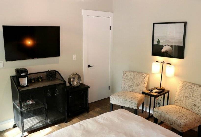 غرفة قياسية, Old Mill Inn