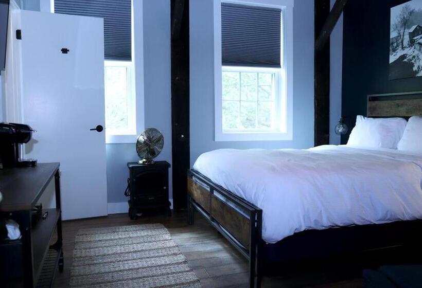 غرفة قياسية, Old Mill Inn