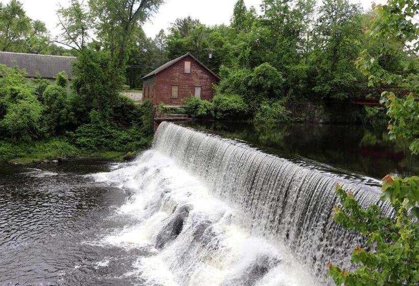 جناح ديلوكس سرير كينج, Old Mill Inn