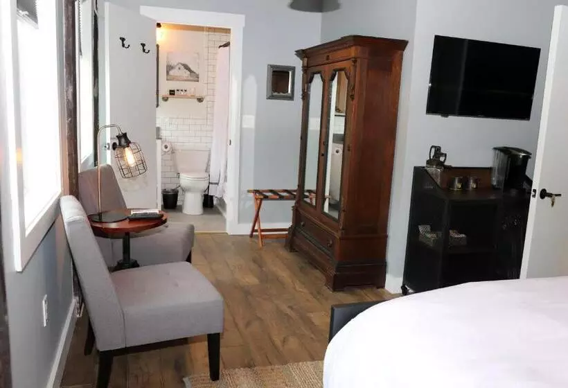 スーペリアールーム, Old Mill Inn