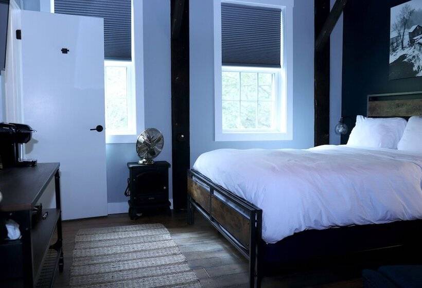 غرفة قياسية, Old Mill Inn