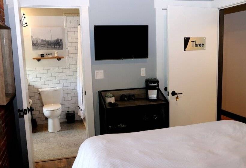 غرفة قياسية, Old Mill Inn