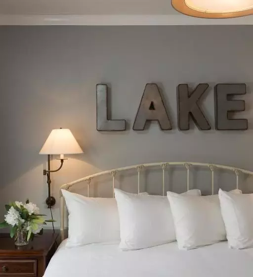 キングサイズベッドのスタンダードルーム, Squam Lake Inn