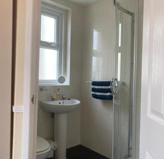 غرفة قياسية, St John's Guest House